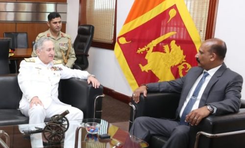  چیف آف دی نیول اسٹاف ، وزیر اعظم ، سری لنکا ، فوجی سربراہان ، ملاقاتیں 