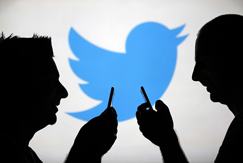 ٹوئٹر نے انتہاپسندانہ سرگرمیوں کو فروغ دینے پر سوا لاکھ اکاﺅنٹس ختم کر دیے