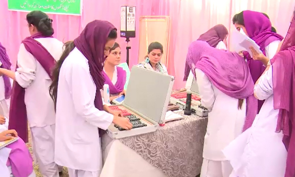 فیصل آباد : مدینہ ٹیچنگ اسپتال میں دوروزہ فری طبی کیمپ کا افتتاح