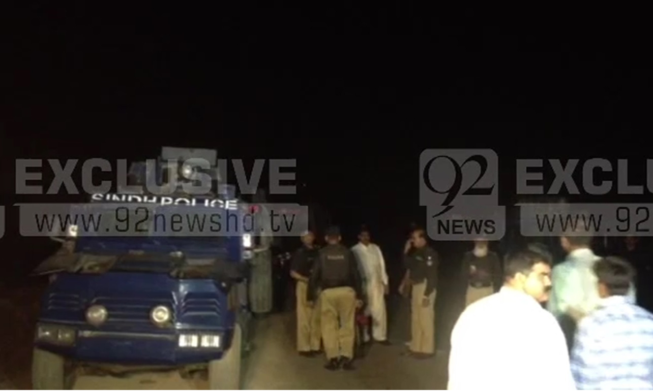 کراچی : کٹی پہاڑی کے قریب مبینہ پولیس مقابلے میں دو ڈاکو ہلاک