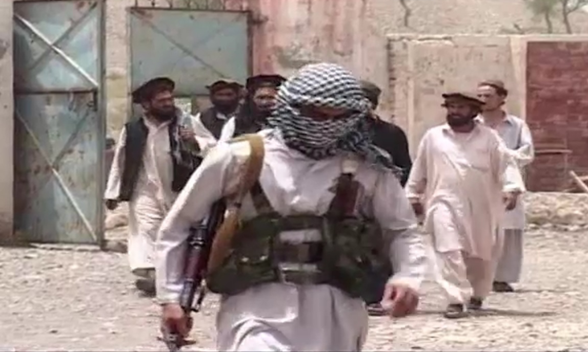 طالبان نے قندوز سے 35افراد کو اغوا کر لیا