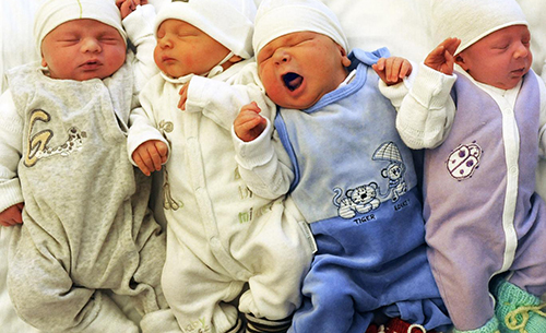 برطانیہ : نومولود بچوں کے ناموں میں ’محمد‘ مقبول ترین نام بن گیا : رپورٹ