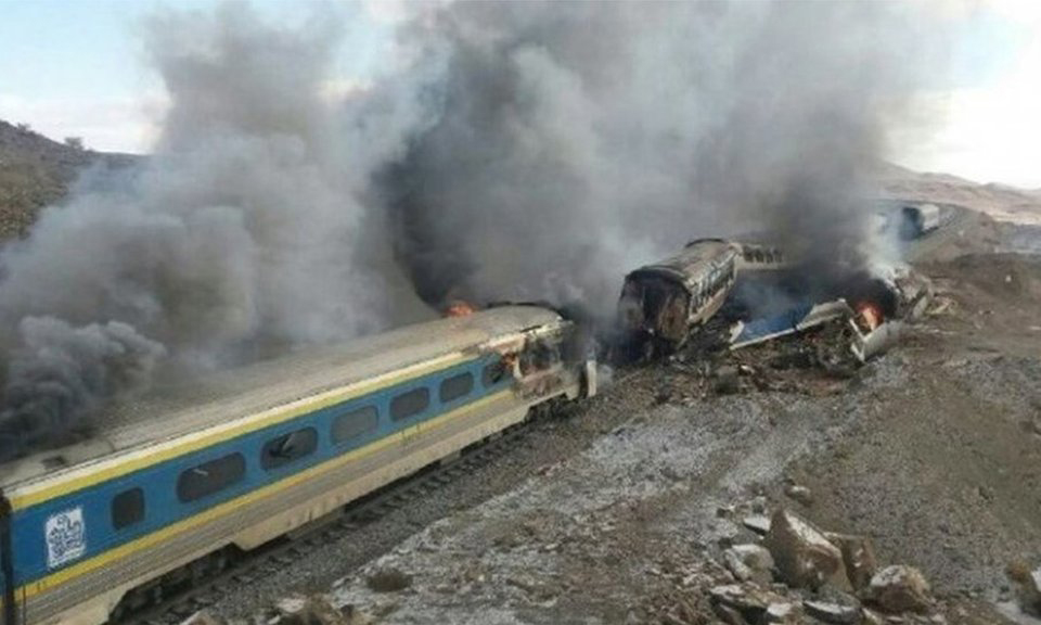 ایران : مسافر ٹرینوں میں تصادم سے 31 افراد جاں بحق