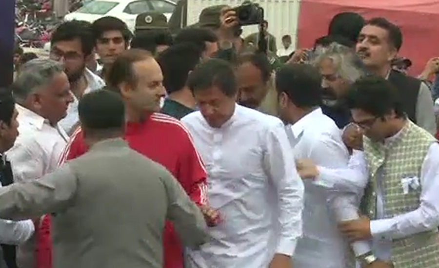 عمران خان کا سندھ میں سیاسی مہم جوئی تیز کرنے کا فیصلہ