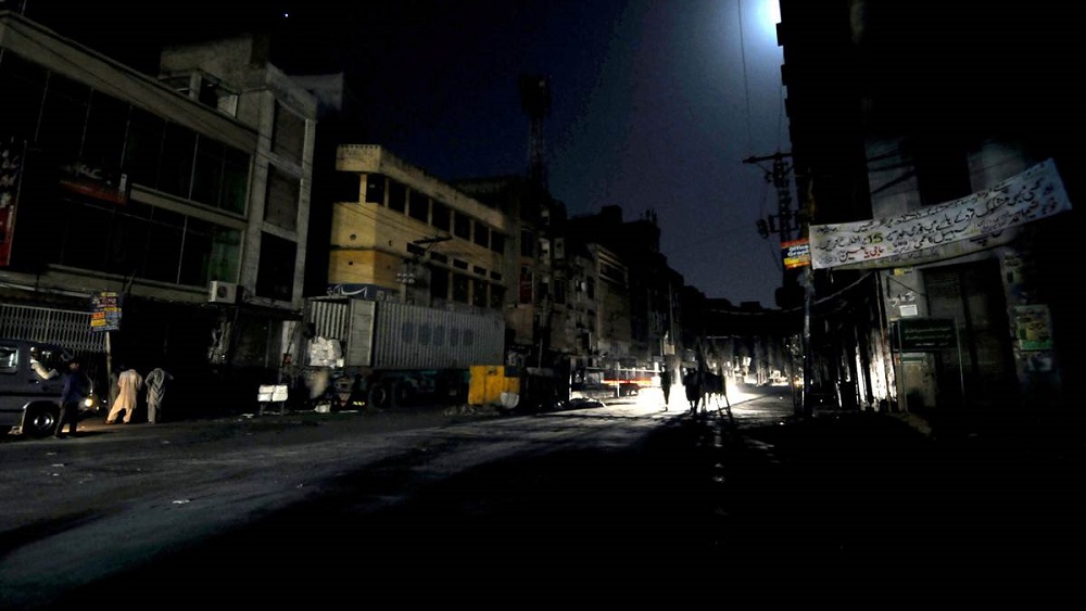 کراچی میں لوڈشیڈنگ کا عذاب ختم ہونے کا نام ہی نہیں لے رہا