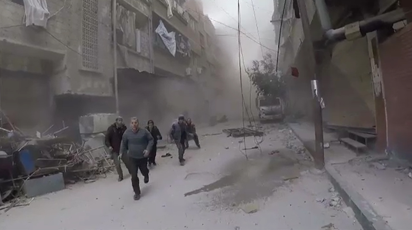 شامی دارالحکومت دمشق کے قریب 2 کار بم دھماکے