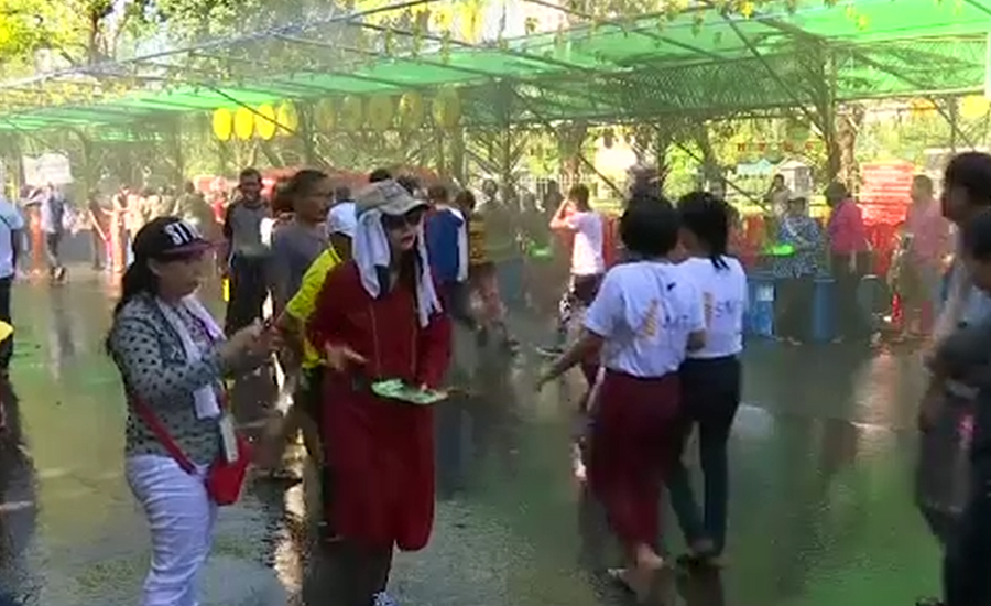 میانمار میں نئے سال کی مناسبت سے واٹر فیسیٹول کا انعقاد
