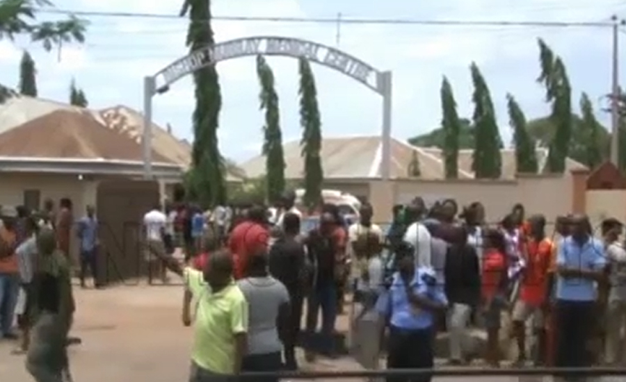 نائیجیریا کے گاؤں میں نامعلوم افراد کی چرچ پر فائرنگ،15افراد ہلاک