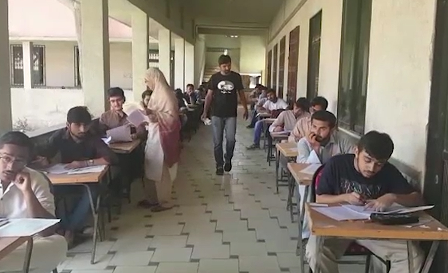 کراچی سمیت سندھ بھر میں میٹرک کے امتحانات ، پرچے وقت سے پہلے آؤٹ