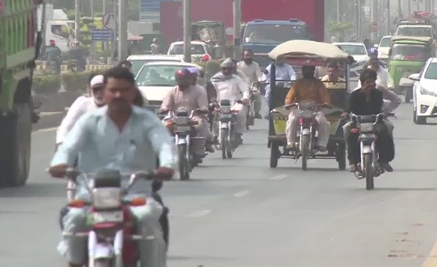 کراچی کی اہم شاہراہوں پر چنگ چی رکشہ پر پابندی عائد