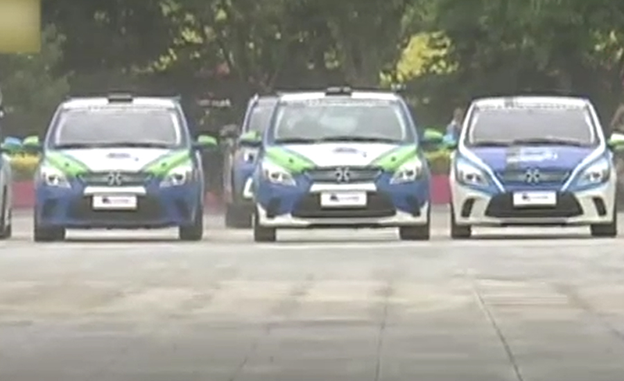 چین میں الیکٹرک گاڑیوں کی ریس شروع ہوگئی