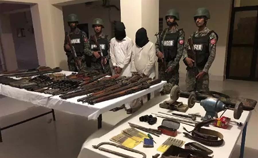 ڈیرہ غازی خان میں رینجرز کی بڑی کارروائی ، 2 مشتبہ دہشت گرد گرفتار