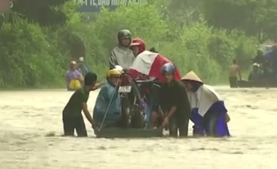 ویتنام میں سیلابی ریلوں سے 9افراد ہلاک، بھارت اور چین میں بھی موسلادھار بارشیں