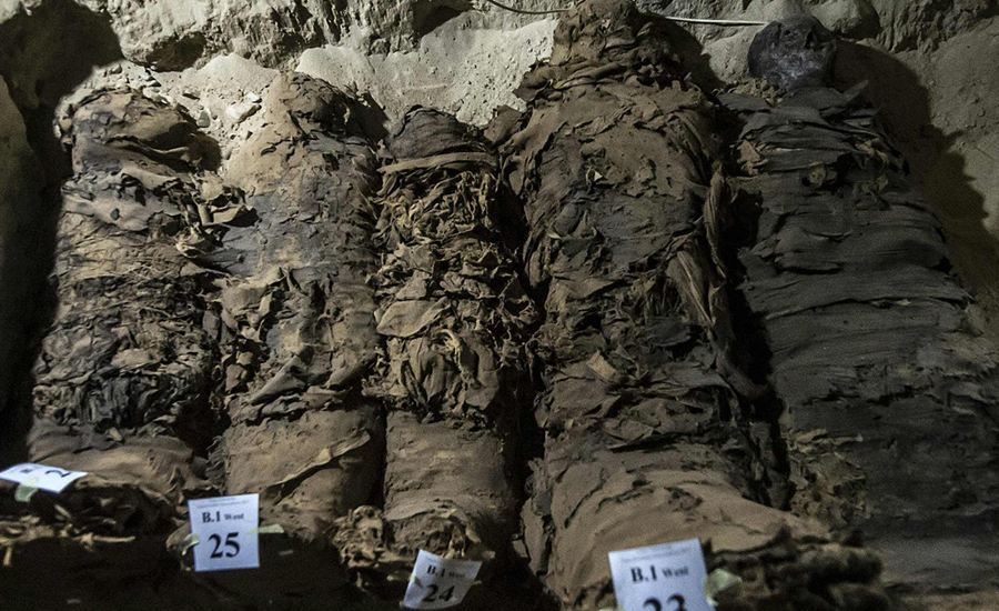 مصر میں سینکڑوں سال قدیم35حنوط شدہ لاشیں دریافت