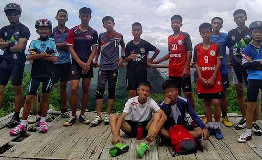 تھائی لینڈ کی نو عمر فٹبال ٹیم کو پانی سے بھری غار میں پھنسے بارہ روز ہو گئے
