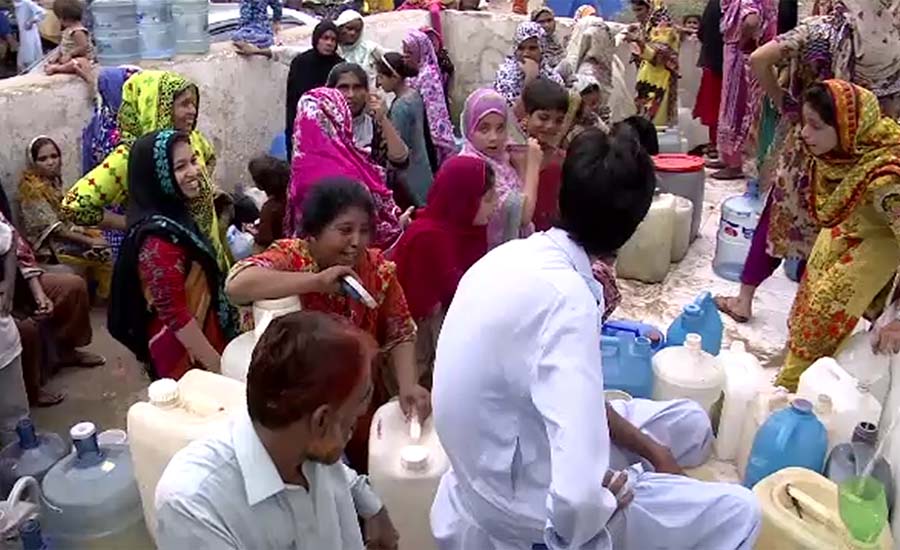 کراچی کا حلقہ این اے 247 پینے کے صاف پانی سے محروم