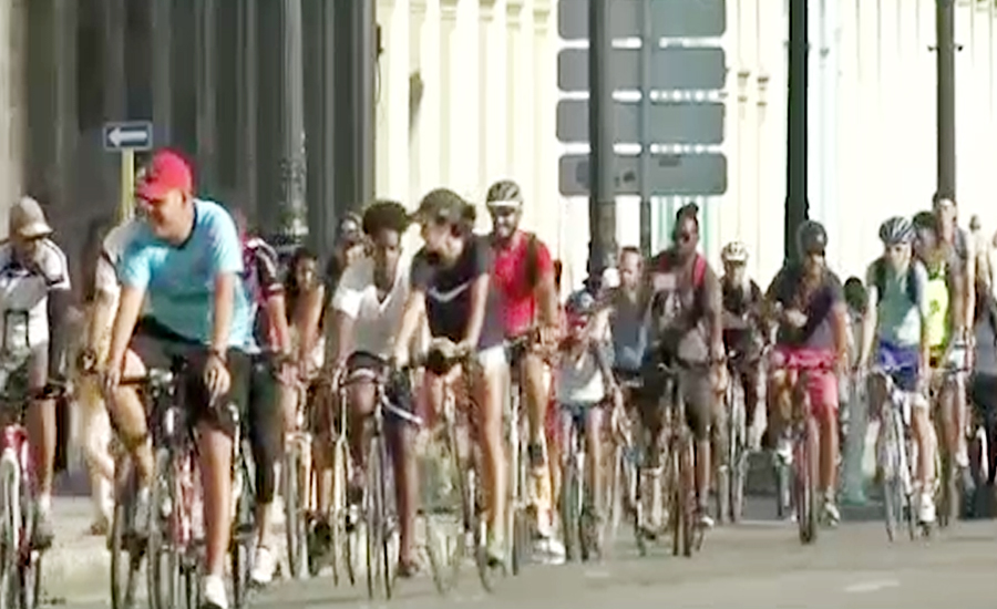 کیوبا،سائیکلنگ کا ٹرینڈ عام کرنے کیلئے ہزاروں افراد کی سائیکلنگ