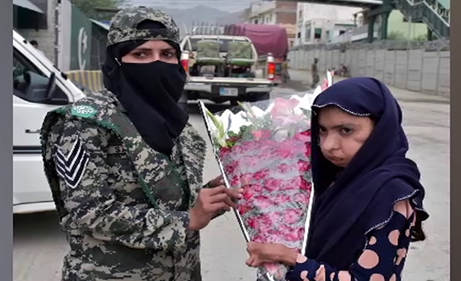 اسلام آباد، شدید علیل افغانی خاتون علاج کیلئے سی ایم ایچ  منتقل کر دی گئی