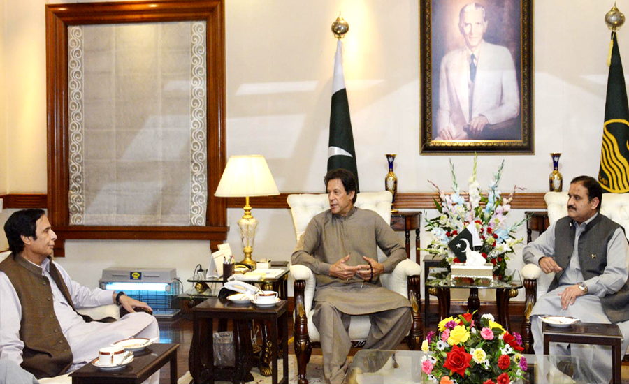 وزیراعظم کی وزیراعلیٰ اور اسپیکر پنجاب اسمبلی سے ملاقات،سیاسی امور پر گفتگو