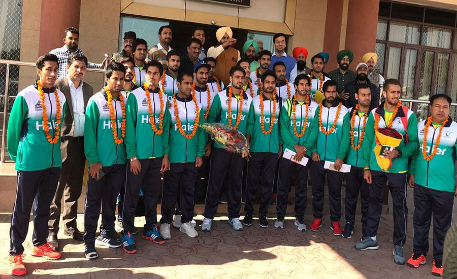 قومی ہاکی ٹیم عالمی مقابلے میں شرکت کے لیے بھارت پہنچ گئی
