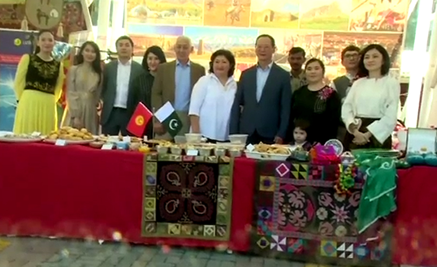 وزارت خارجہ میں دفترخارجہ خواتین ایسوسی ایشن کے زیراہتمام سالانہ بازار کاانعقاد