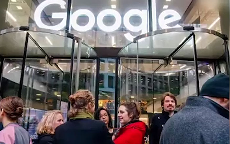 گوگل کے ملازمین کا جنسی ہراسگی کے خلاف مظاہرہ