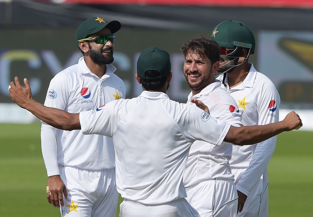 پاکستان نے نیوزی لینڈ کو ایک اننگز اور 16 رنز سے شکست دے دی