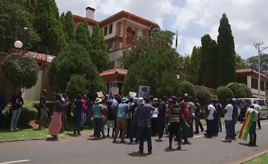 زمبابوبے میں عوام کا پٹرولیم مصنوعات کیخلاف احتجاج دوسرے روز بھی جاری