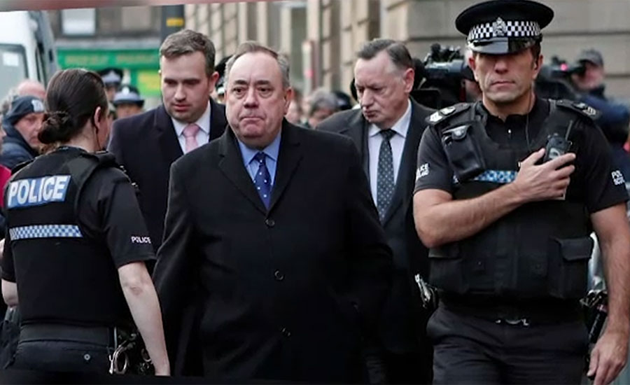 اسکاٹ لینڈ کے سابق فرسٹ منسٹر الیکس سالمنڈ جنسی زیادتی کے الزام میں گرفتار
