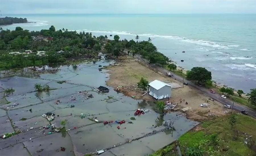انڈونیشیا میں سیلاب اور لینڈسلائیڈنگ سے ہلاکتیں 26 ہو گئیں