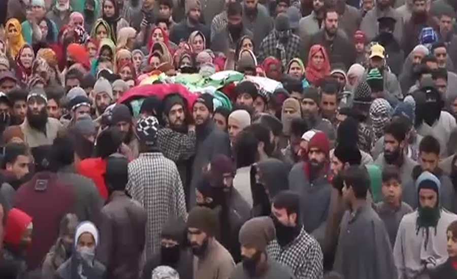 مقبوضہ کشمیر ، قابض فوج کی فائرنگ سے شہید ہونیوالوں کی نماز جنازہ ادا