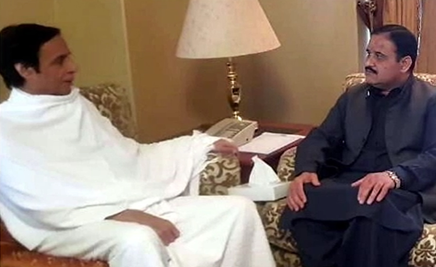 عثمان بزدار کی مدینہ منورہ میں چودھری پرویز الٰہی سے ملاقات،سیاسی امور پر گفتگو