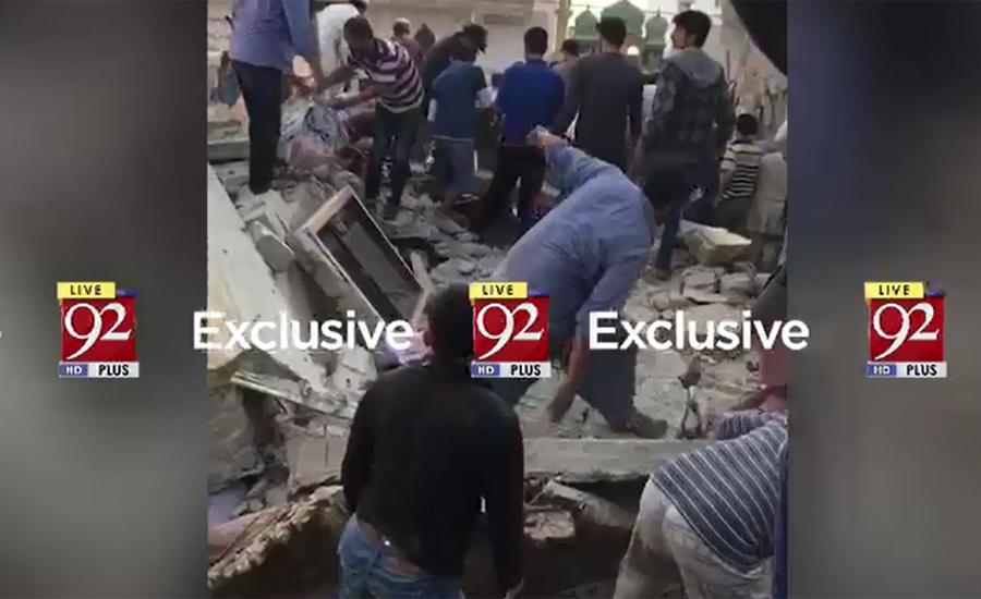 کراچی  میں تین منزلہ عمارت زمین بوس، دو افراد جاں بحق