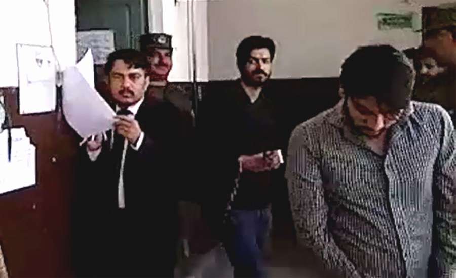 لاہور ،تشدد کے بعد بیوی کا سر مونڈنے والا جسمانی ریمانڈ پر پولیس کے حوالے ‏