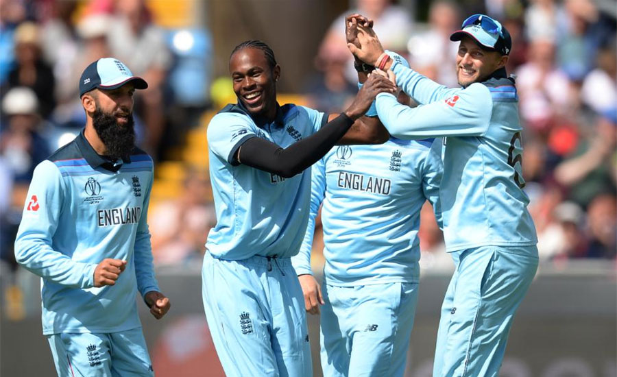 ورلڈکپ کرکٹ 2019 ، سری لنکا کا انگلینڈ کو جیت کے لیے 233 رنز کا ہدف