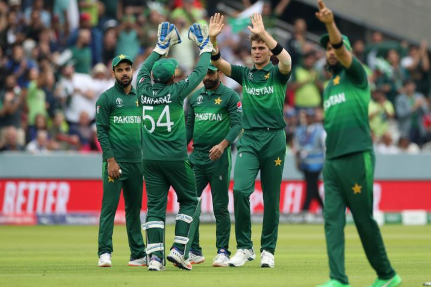 انگلینڈ نیوزی لینڈ کو ہرا کر پاکستان کو ورلڈ کپ سے باہر کر سکتا ہے