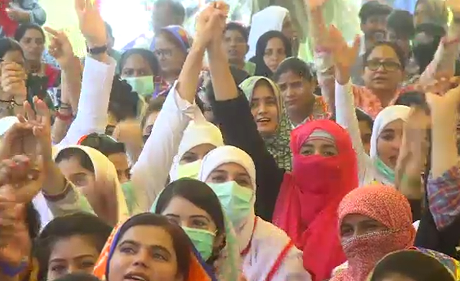سندھ کے سرکاری اسپتالوں کی نرسز کی ہڑتال بارہویں روز بھی جاری رہی