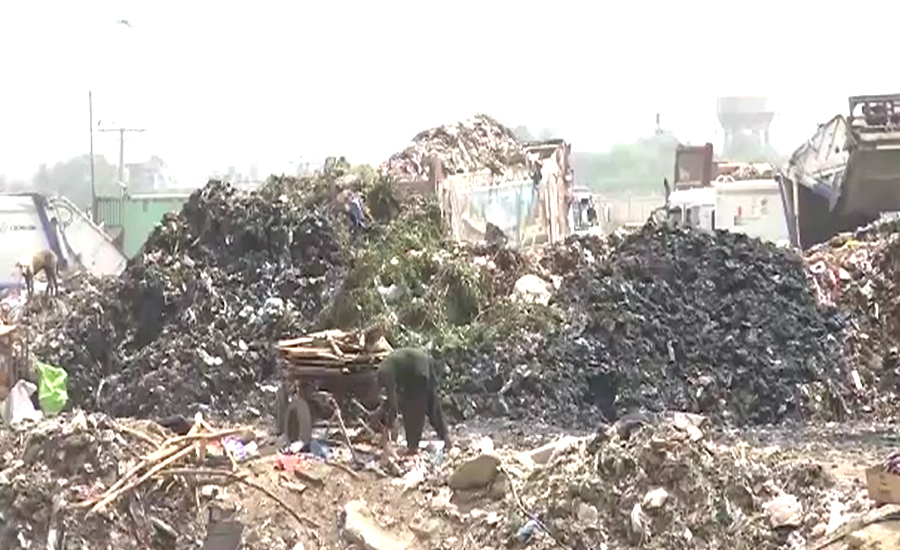 کراچی کا کچرا ڈیڑھ ماہ میں ایک ارب روپے کھا گیا