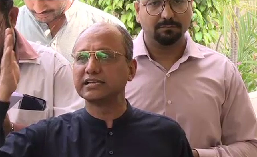 کراچی کے نالوں میں کچرا ڈالنے والوں کی ویڈیو بنائیں اور ایک لاکھ روپے انعام پائیں ، سعید غنی