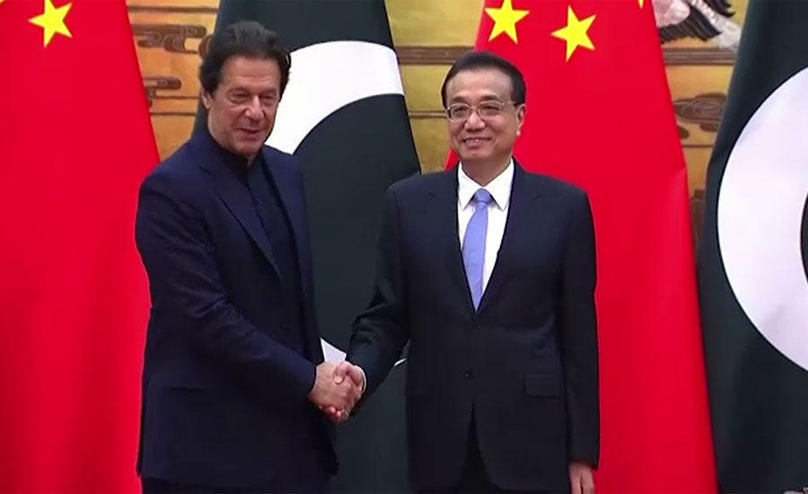 وزیر اعظم عمران خان کی چینی ہم منصب سے ملاقات، مقبوضہ کشمیرکی صورتحال پر بات چیت