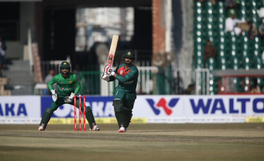 بنگلہ دیش کا پاکستان کو جیت کے لیے 142 رنز کا ہدف