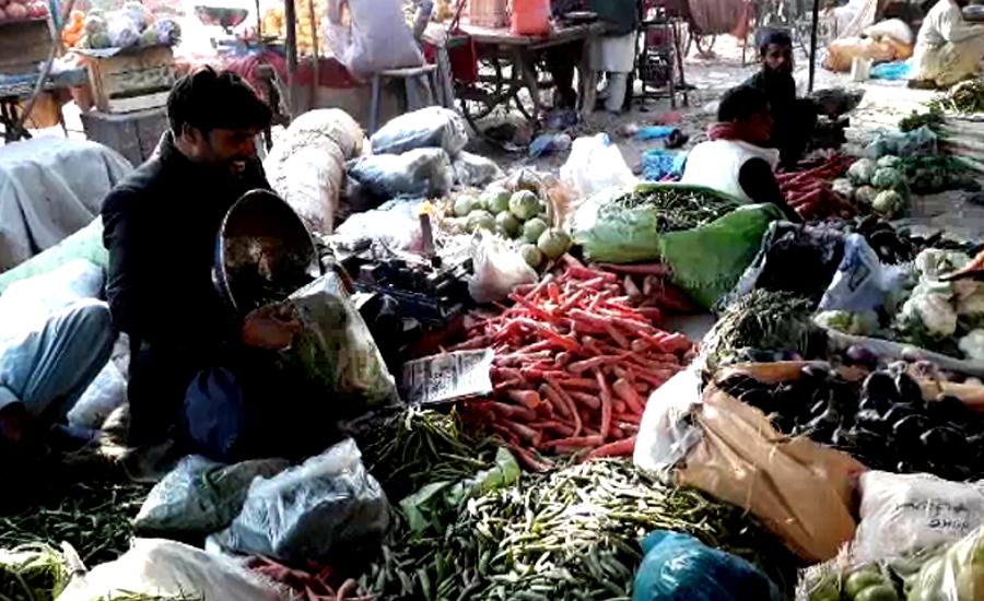 حیدر آباد میں سبزیوں کی قیمتیں بھی آسمان کو چھونے لگیں