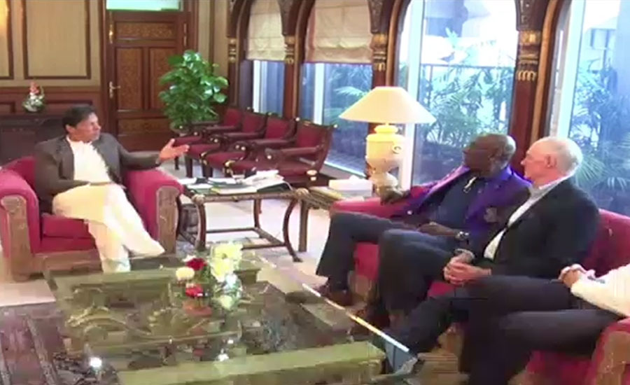 وزیراعظم سے سابق لیجنڈ سر ویون رچرڈ، آئن چیپل اور شین واٹسن کی ملاقات