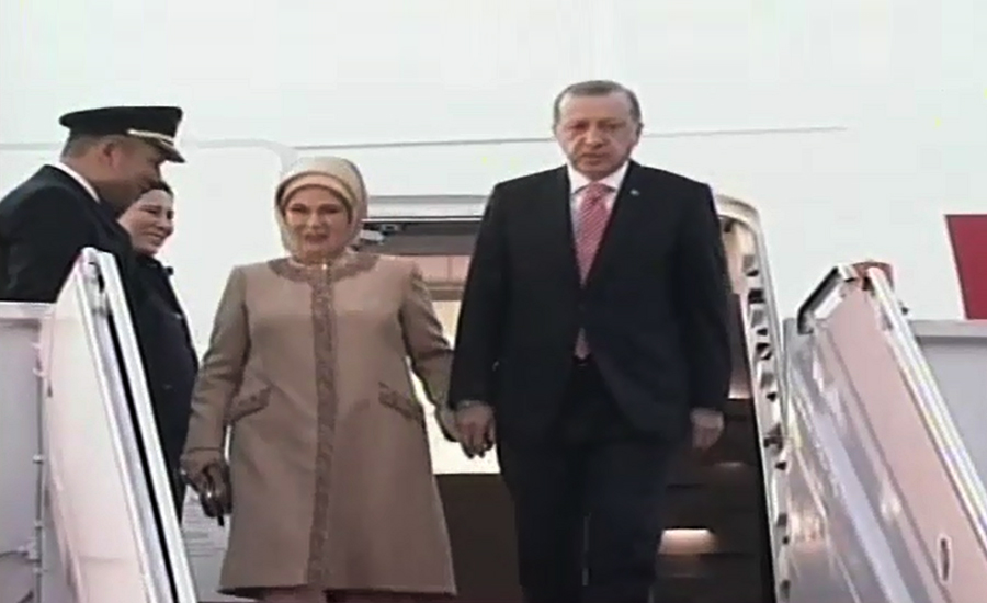 ترک صدر رجب طیب اردوان 2 روزہ دورے پر پاکستان پہنچ گئے