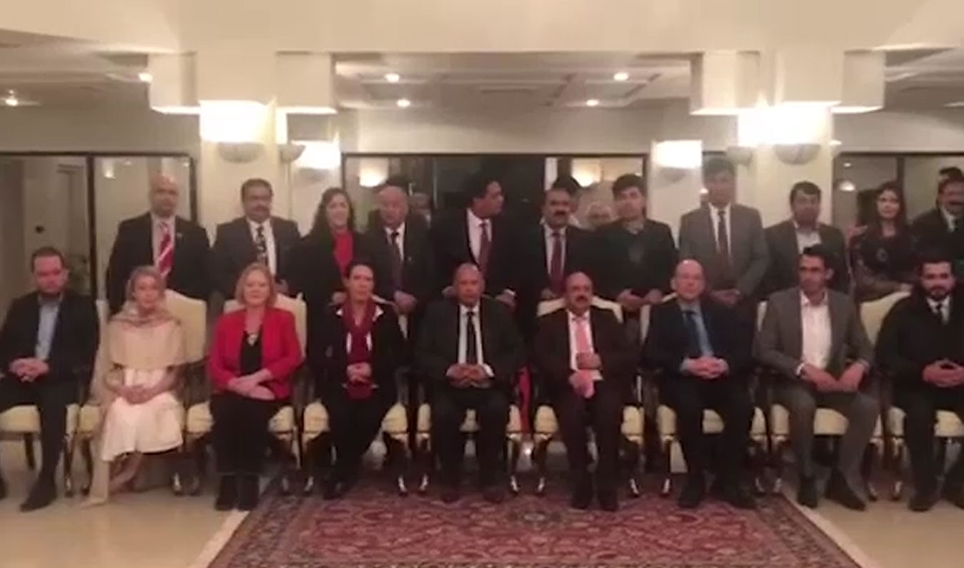 گورنر پنجاب سے برطانوی پارلیمنٹ کے 6 اراکین کی ملاقات ، مسئلہ کشمیر پر بات چیت