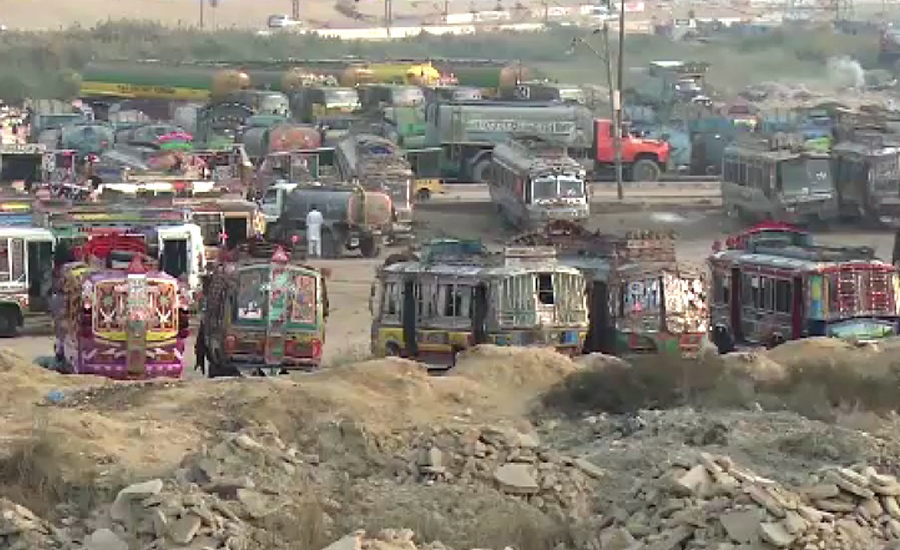 کراچی ٹرانسپورٹ اتحاد کا یکم جون سے ٹرانسپورٹ سڑکوں پر  لانے کا اعلان