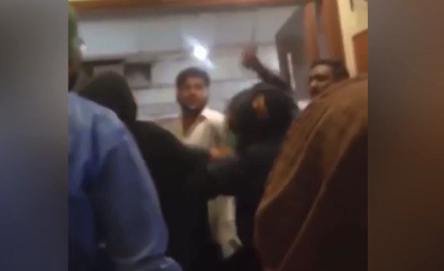 کارڈیالوجی اسپتال کراچی کے سکیورٹی گارڈ کا تیماردار پر تشدد