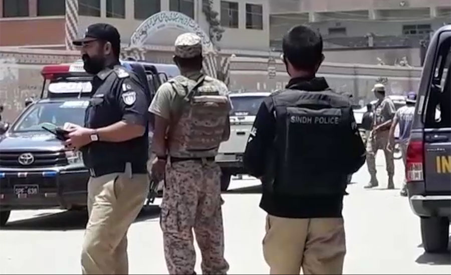 کراچی کے علاقے لیاقت آباد میں احساس پروگرام سنٹر پر دستی بم حملہ ، ایک شخص جاں بحق