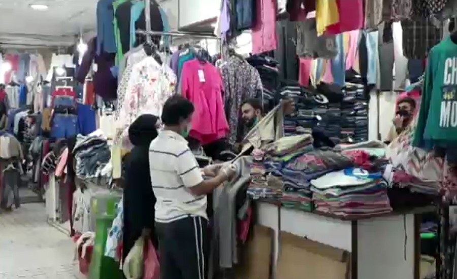 کراچی کی دکانوں اور مارکیٹوں میں کورونا ایس او پیز پر مکمل عملدرآمد نہ کرایا جا سکا