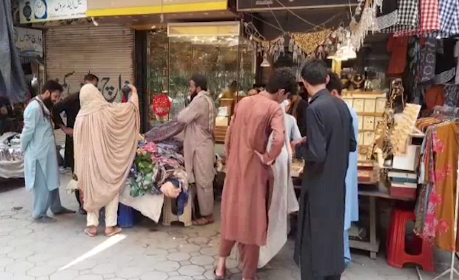 پشاور میں کورونا ایس او پیز کی خلاف ورزیاں عروج پر